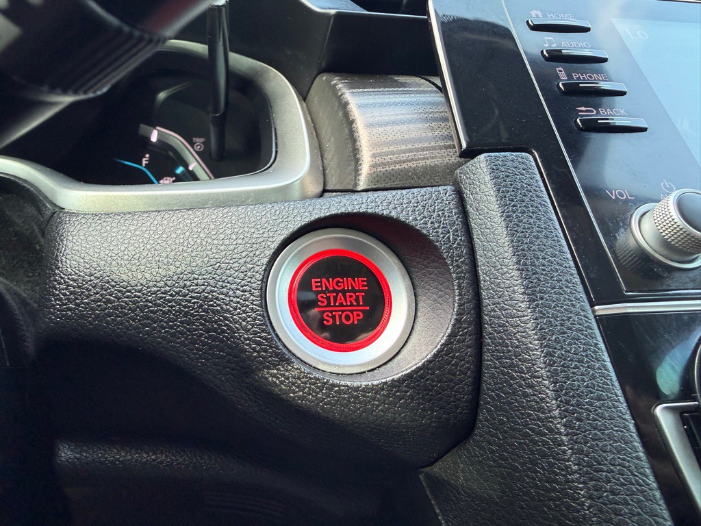 2021 Honda Civic Image 31