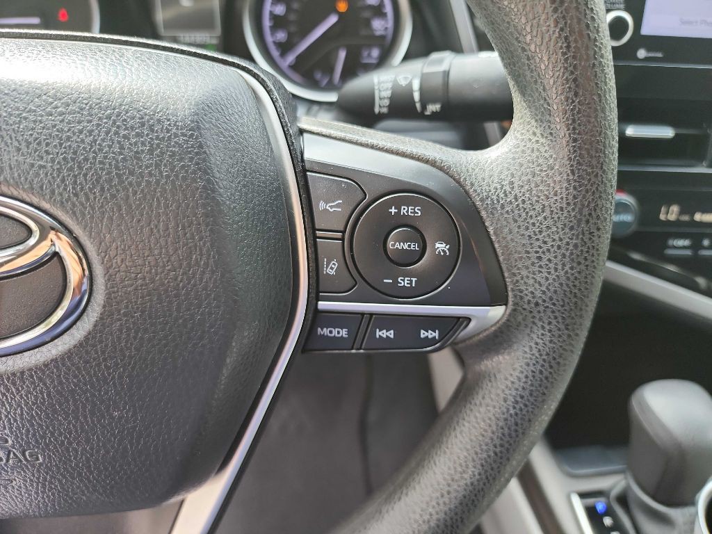 2023 Toyota Camry Image 16