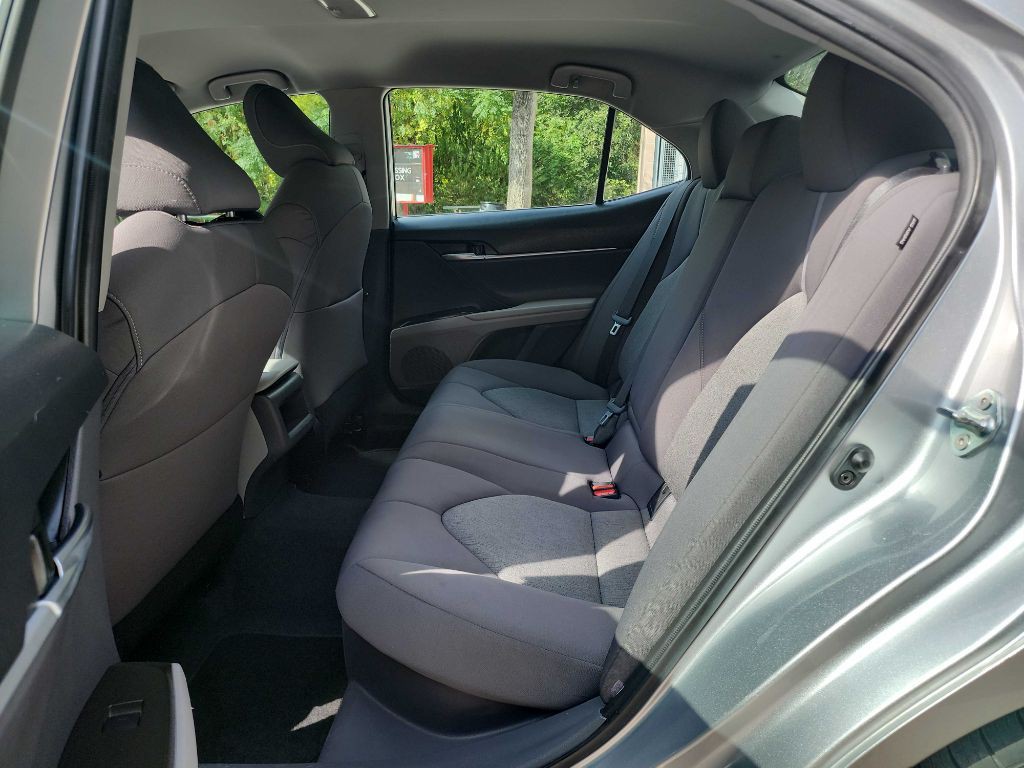 2023 Toyota Camry Image 27