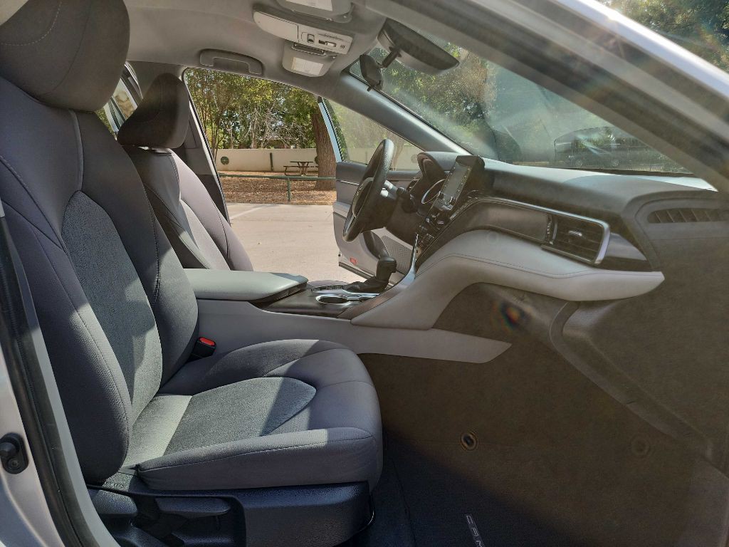 2023 Toyota Camry Image 31