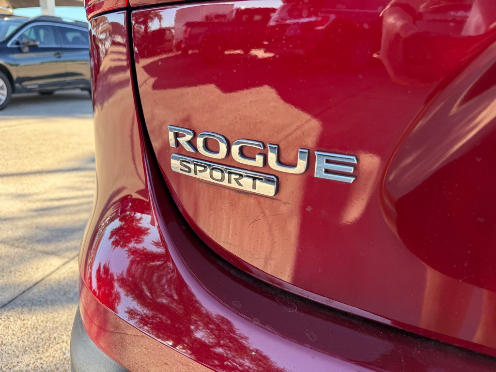2022 Nissan Rogue Image 11