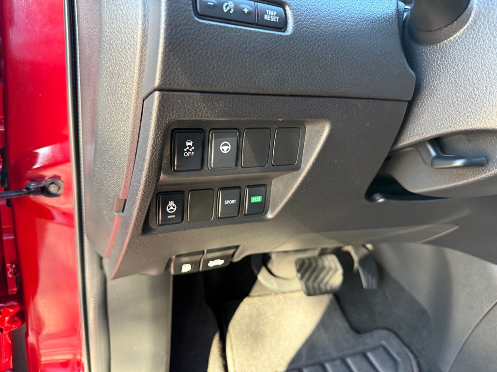 2022 Nissan Rogue Image 21