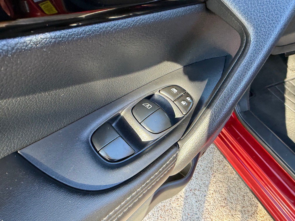 2022 Nissan Rogue Image 22