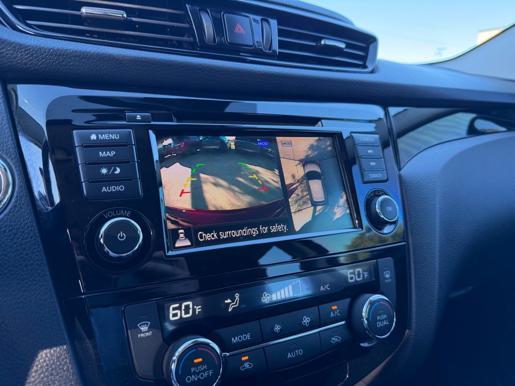 2022 Nissan Rogue Image 38