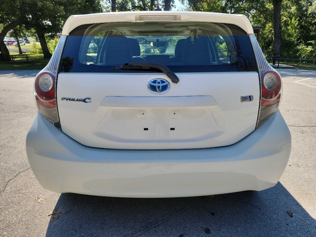 2012 Toyota Prius Image 6