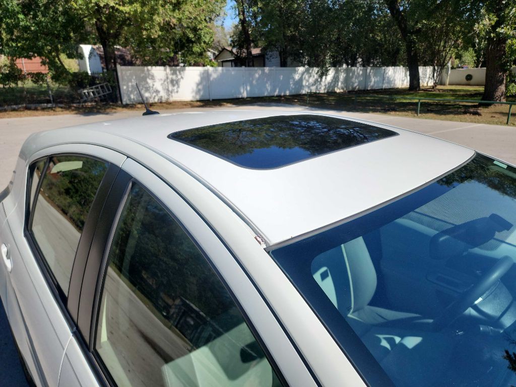 2012 Toyota Prius Image 14