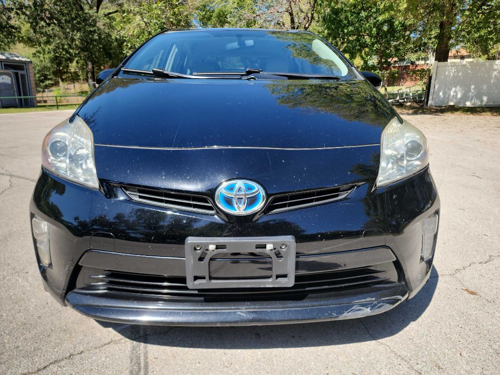 2012 Toyota Prius Image 2
