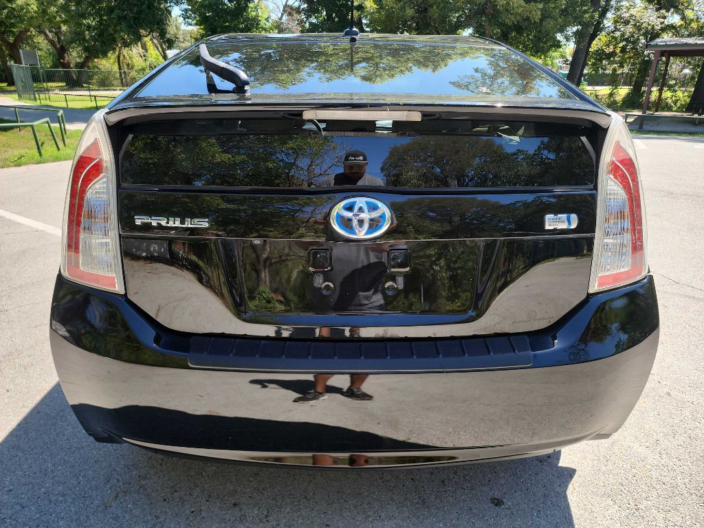 2012 Toyota Prius Image 6