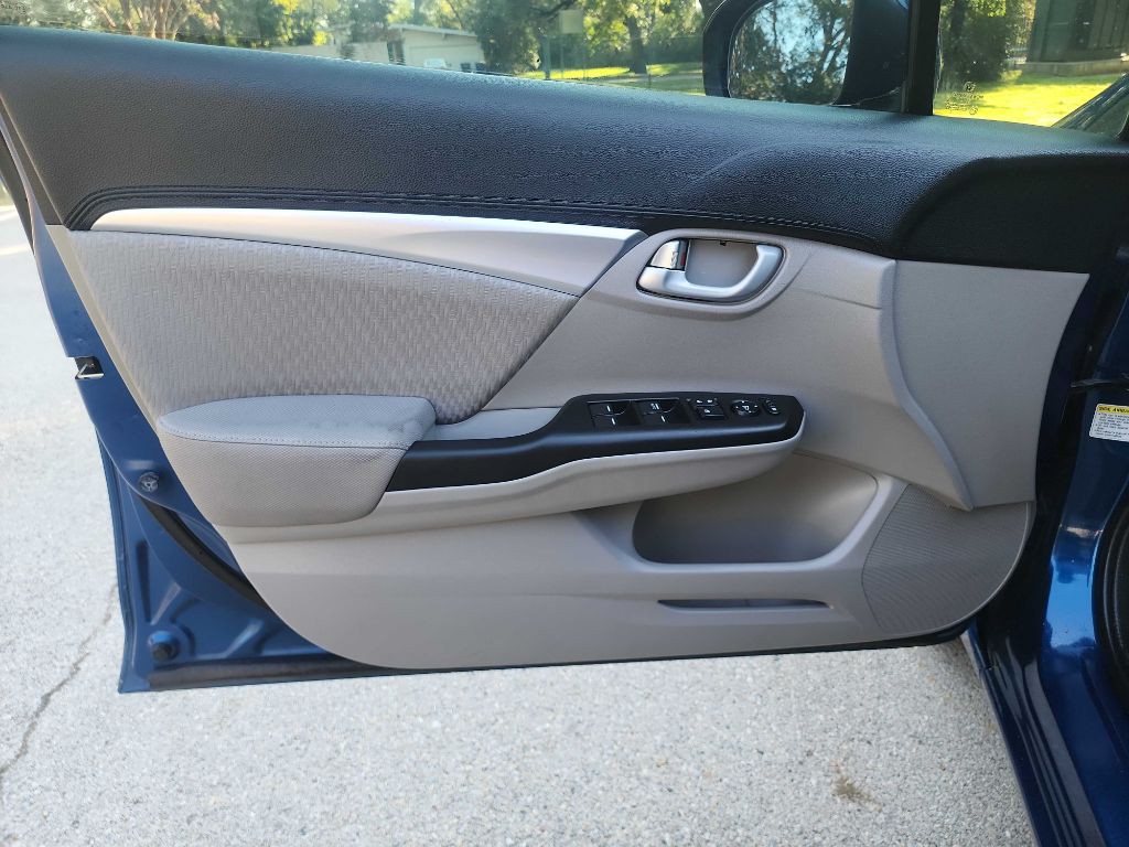 2014 Honda Civic Image 10