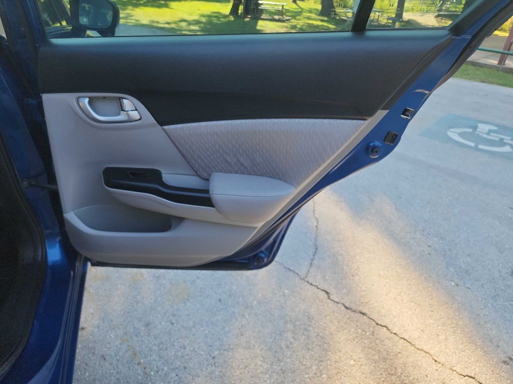 2014 Honda Civic Image 23
