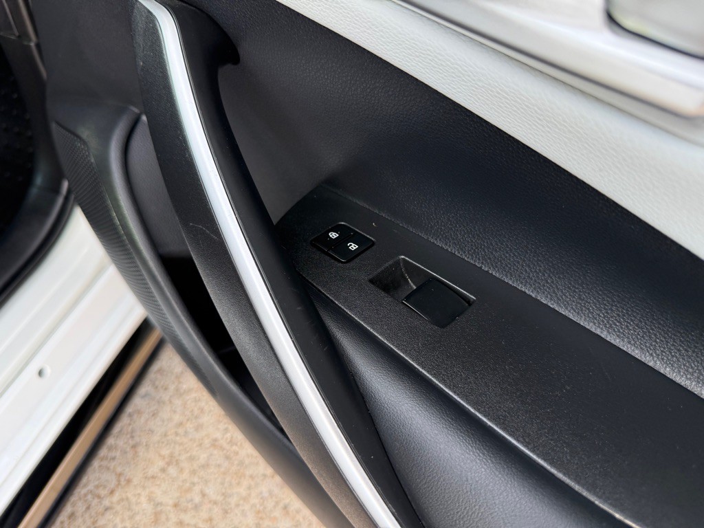 2021 Toyota Corolla Image 20