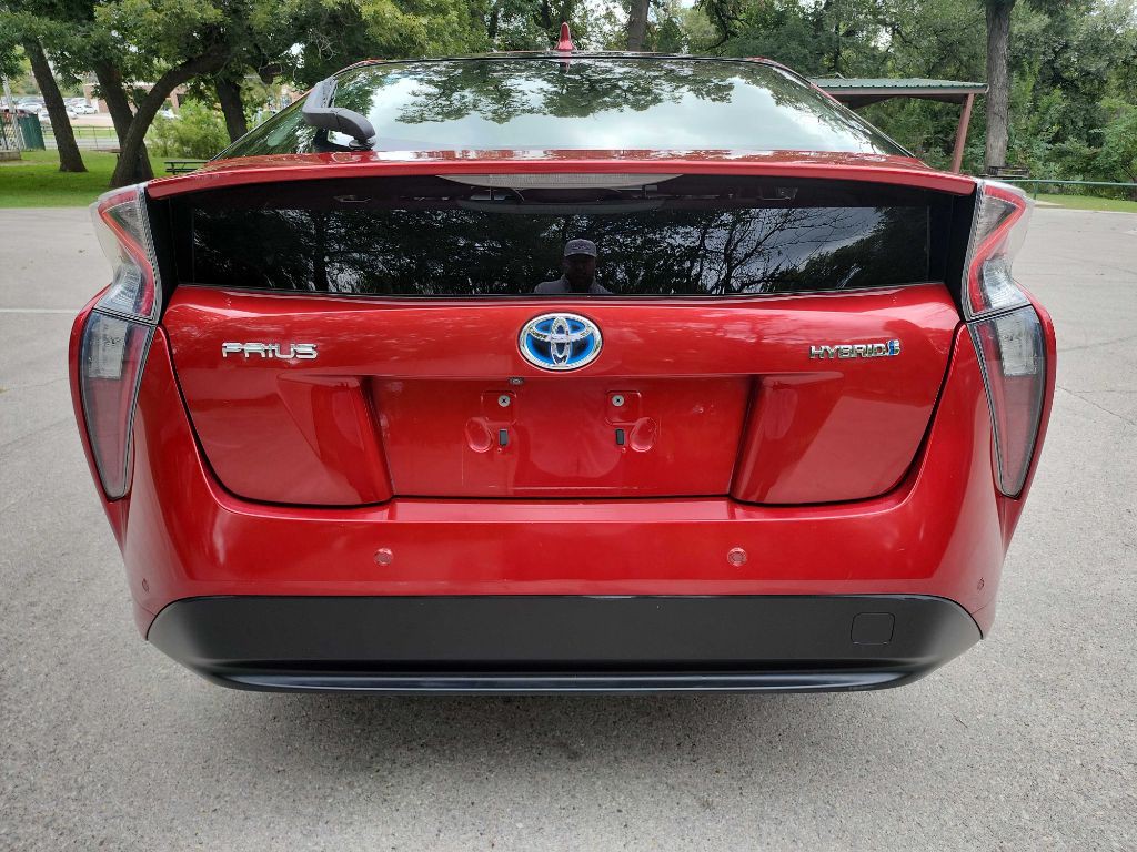 2017 Toyota Prius Image 7