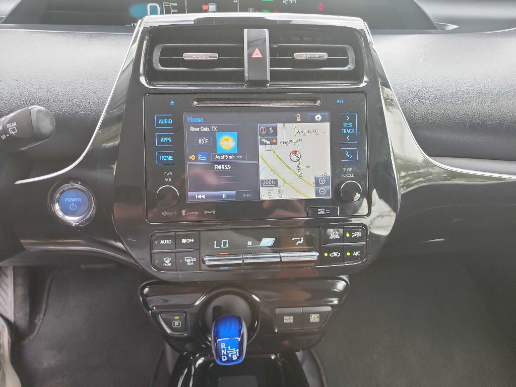 2017 Toyota Prius Image 16