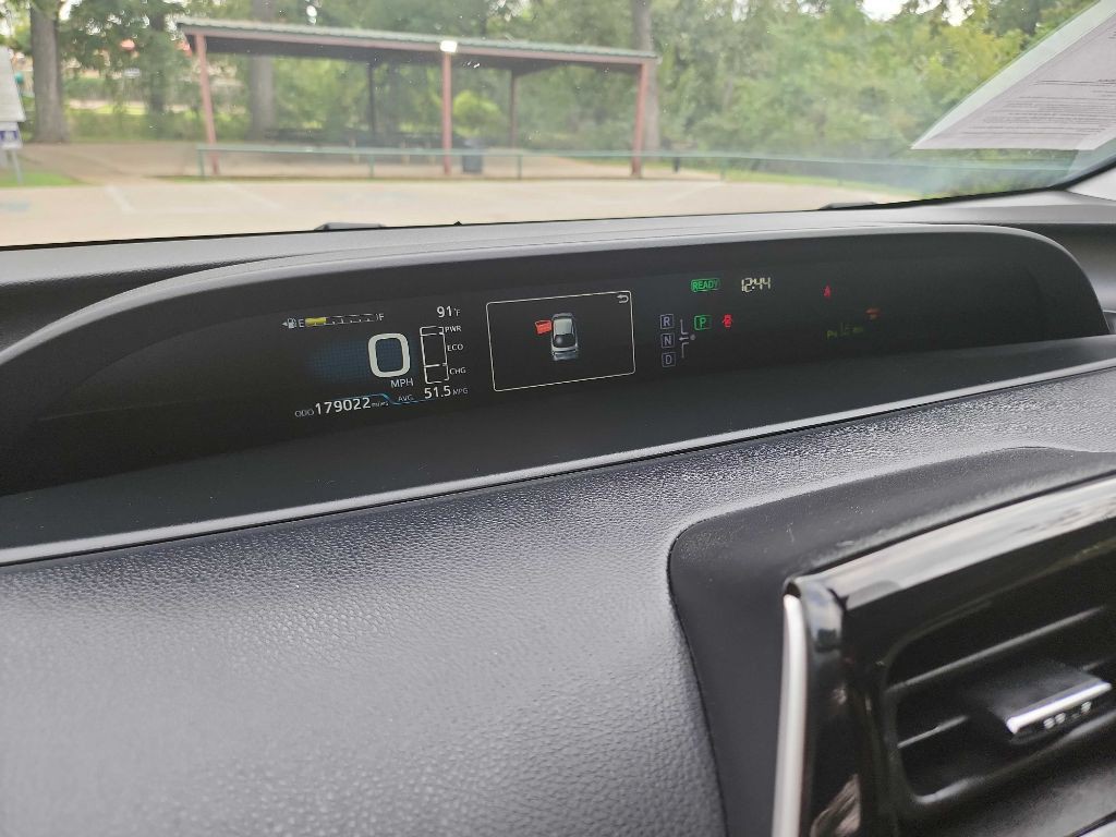 2017 Toyota Prius Image 17