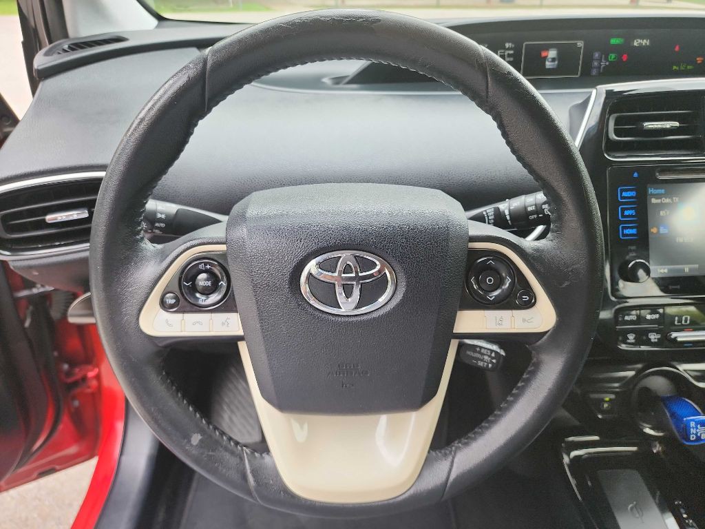 2017 Toyota Prius Image 18