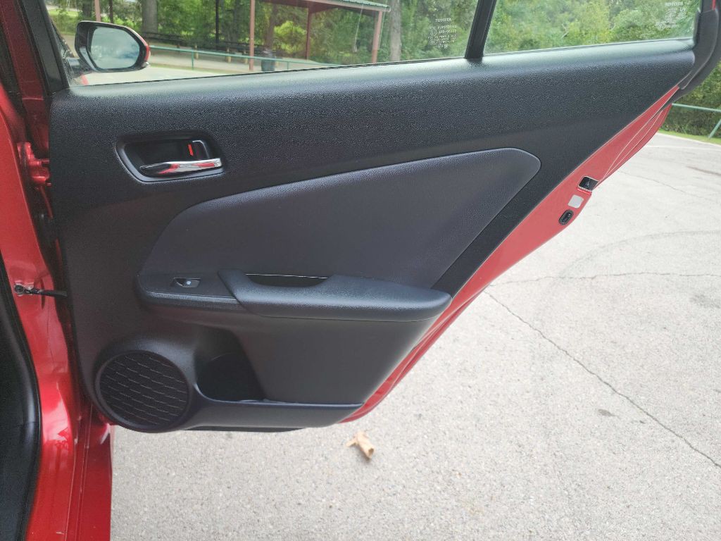 2017 Toyota Prius Image 27
