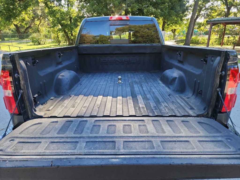 2017 GMC Sierra Image 11