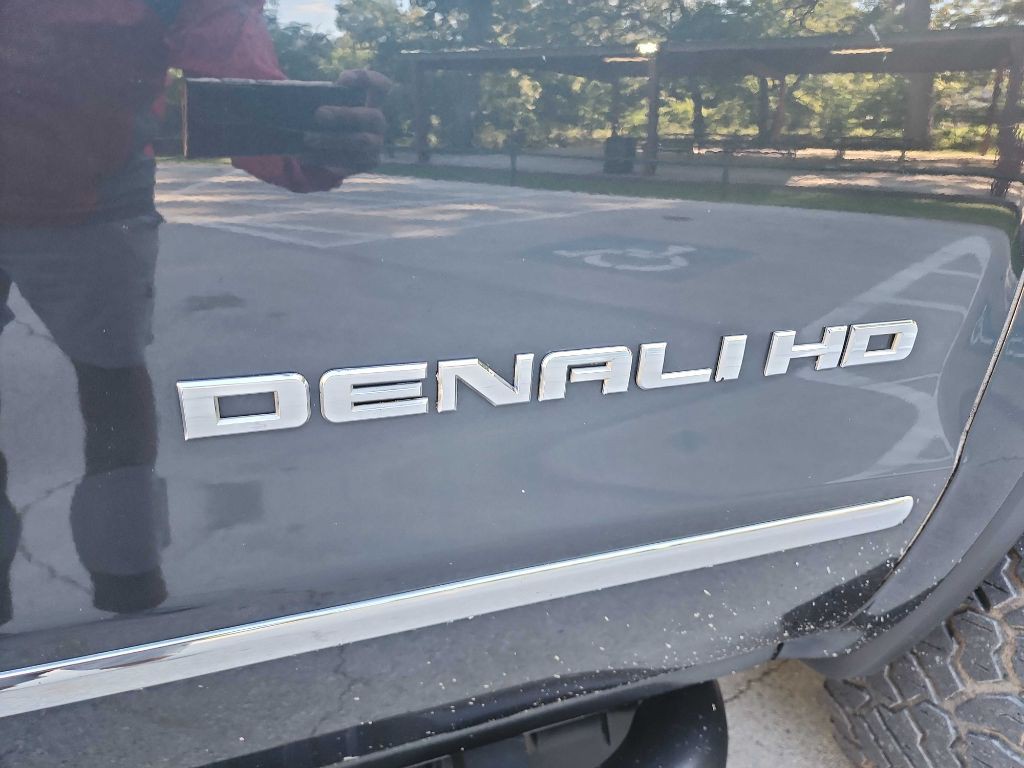 2017 GMC Sierra Image 18