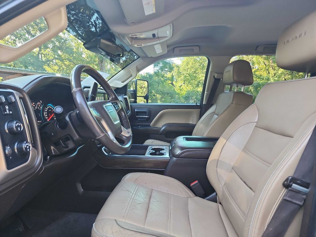 2017 GMC Sierra Image 22