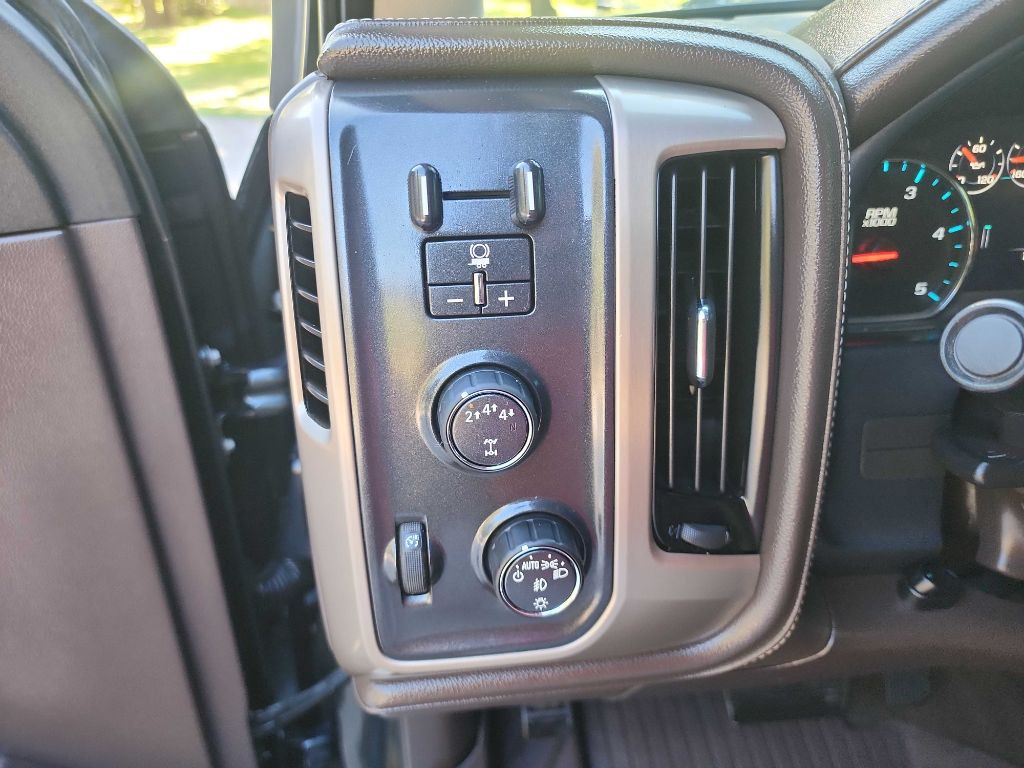 2017 GMC Sierra Image 23