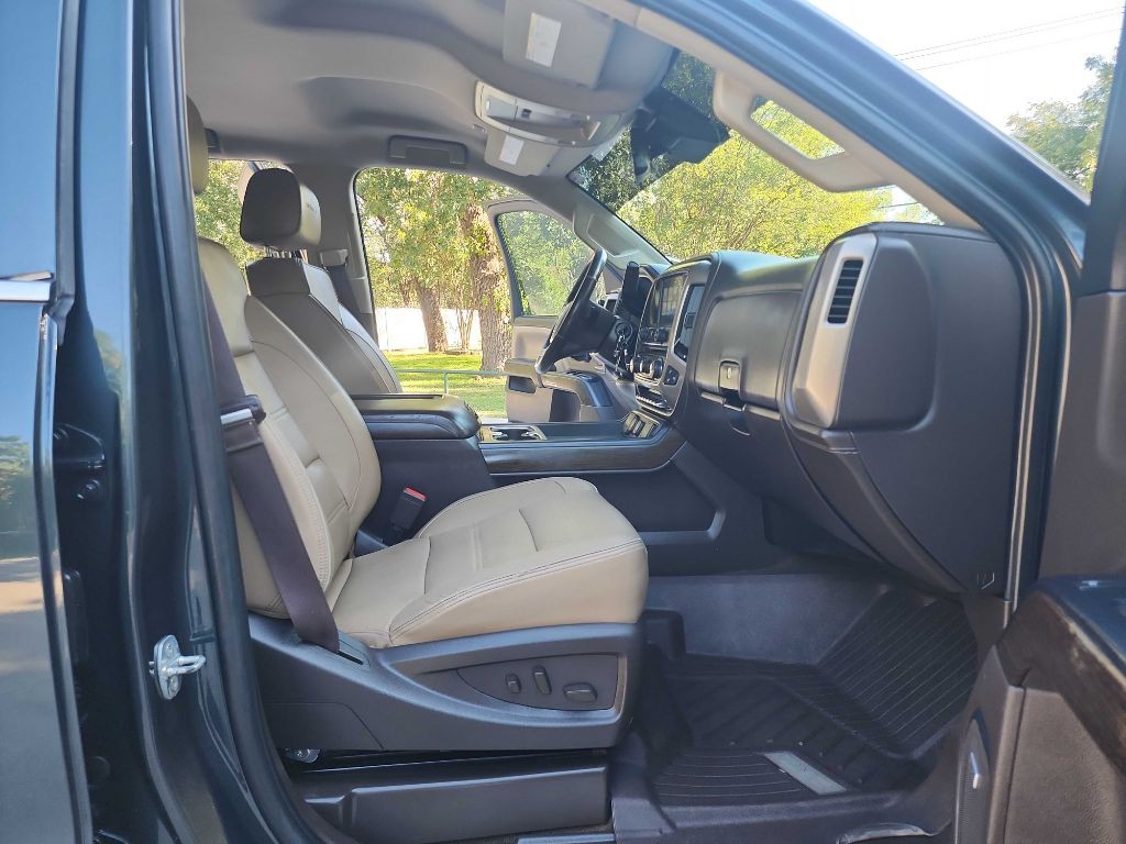 2017 GMC Sierra Image 40