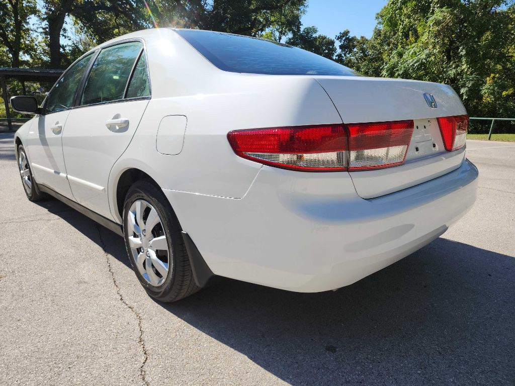 2003 Honda Accord Image 5
