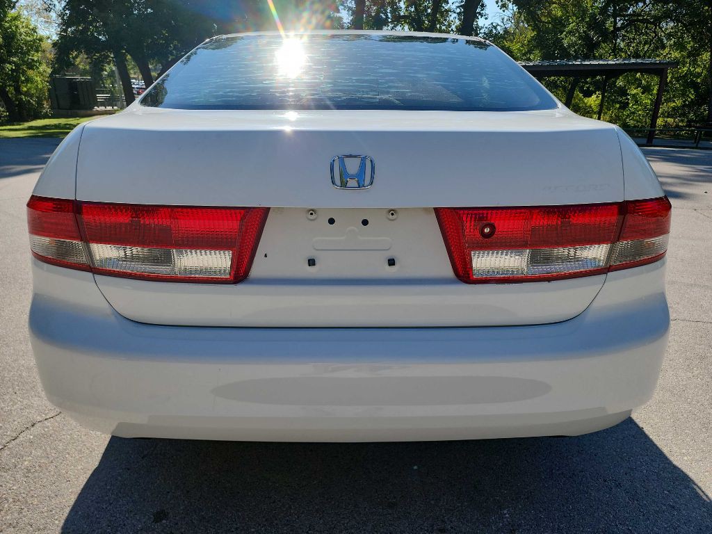 2003 Honda Accord Image 6