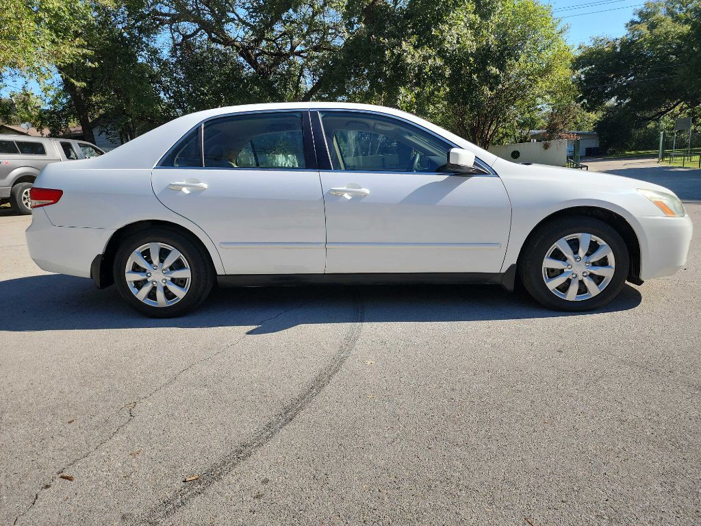 2003 Honda Accord Image 8