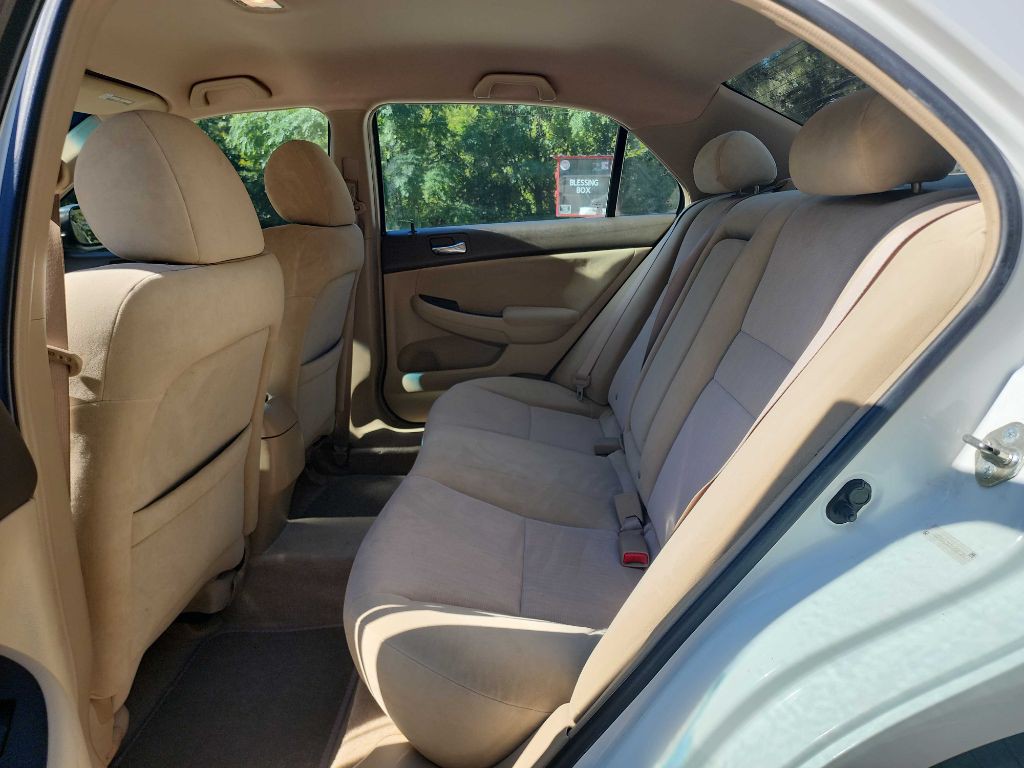 2003 Honda Accord Image 23