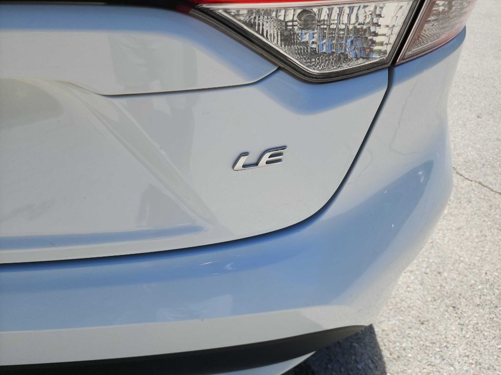 2021 Toyota Corolla Image 8