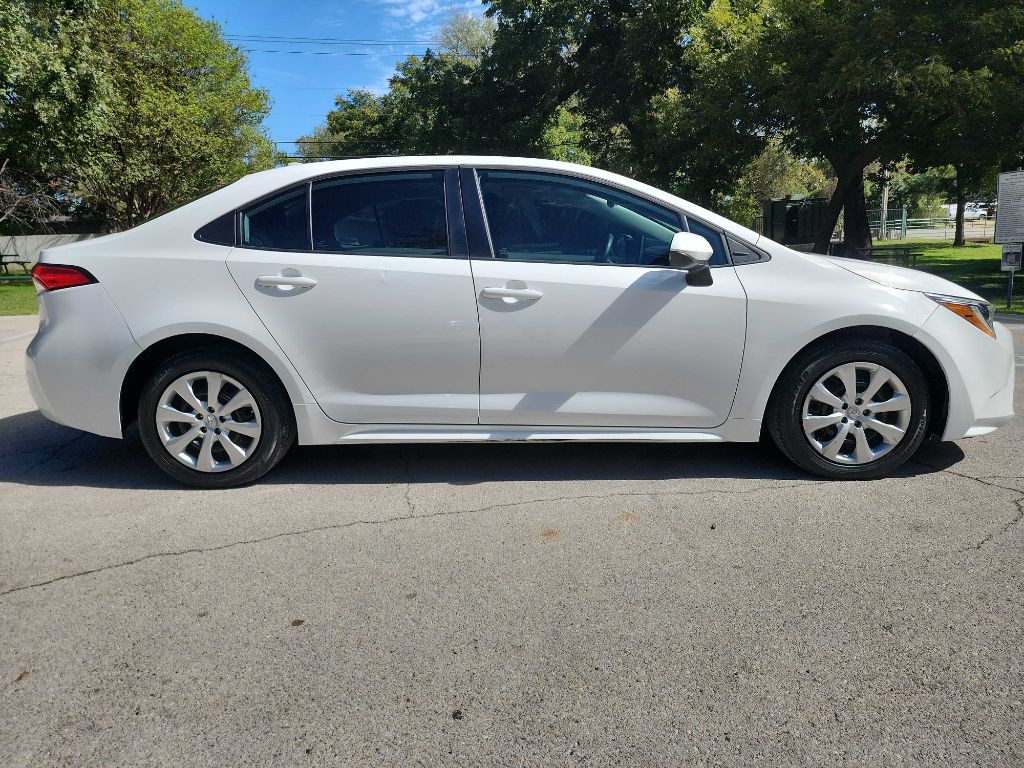 2021 Toyota Corolla Image 9