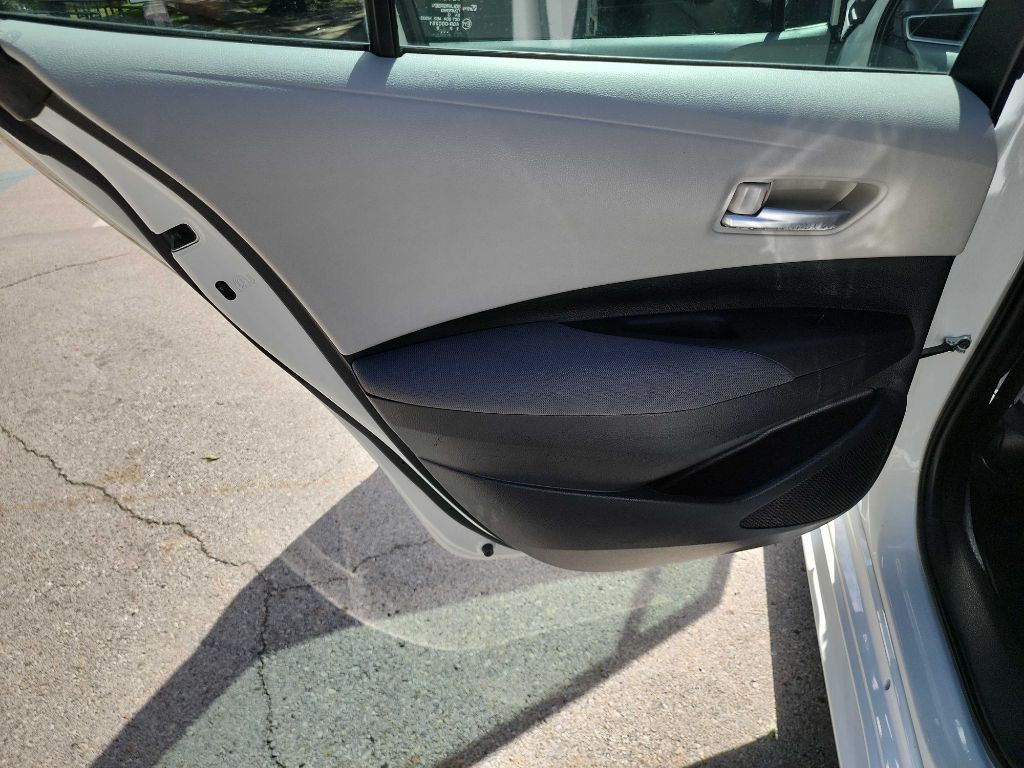 2021 Toyota Corolla Image 25