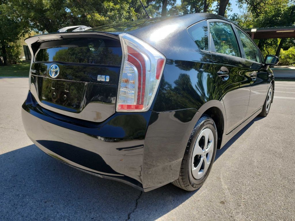 2014 Toyota Prius Image 7