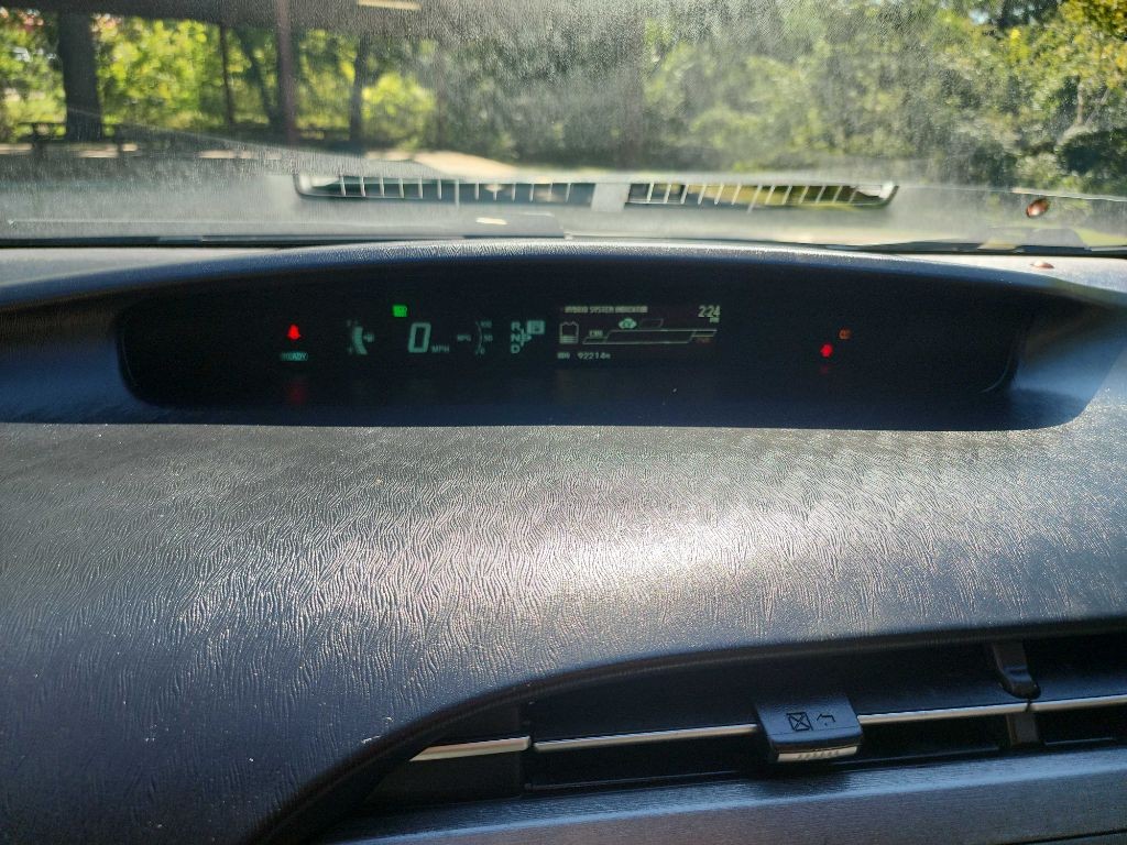 2014 Toyota Prius Image 17