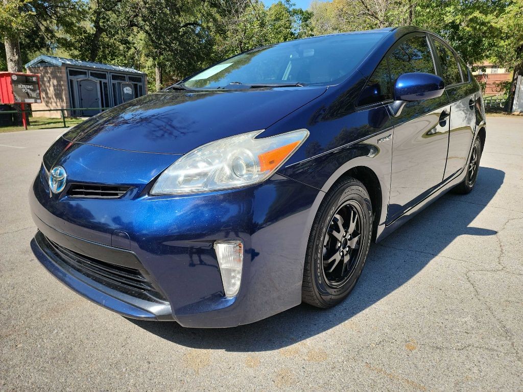 2015 Toyota Prius Image 3