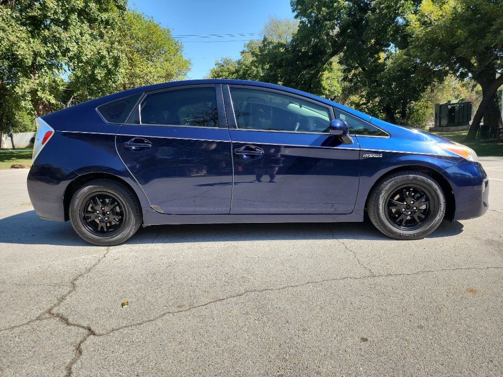 2015 Toyota Prius Image 7