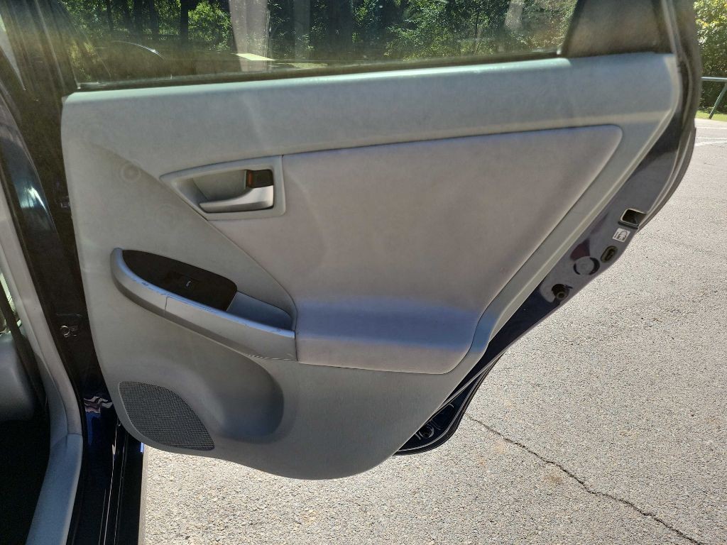 2015 Toyota Prius Image 27