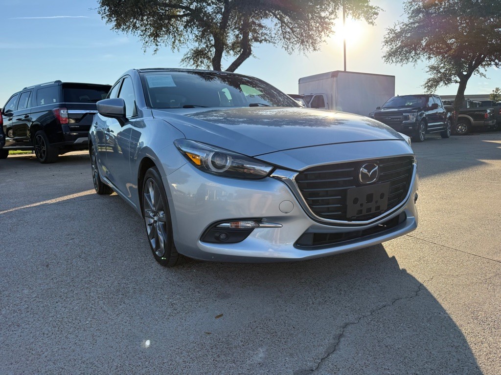 2018 Mazda Mazda3 Image 1