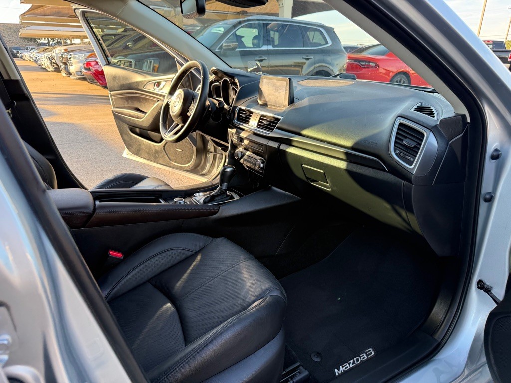 2018 Mazda Mazda3 Image 16