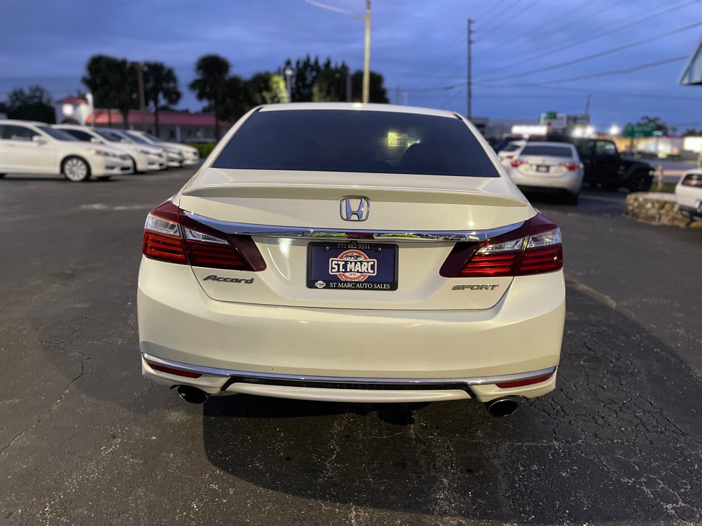2016 Honda Accord Image 7