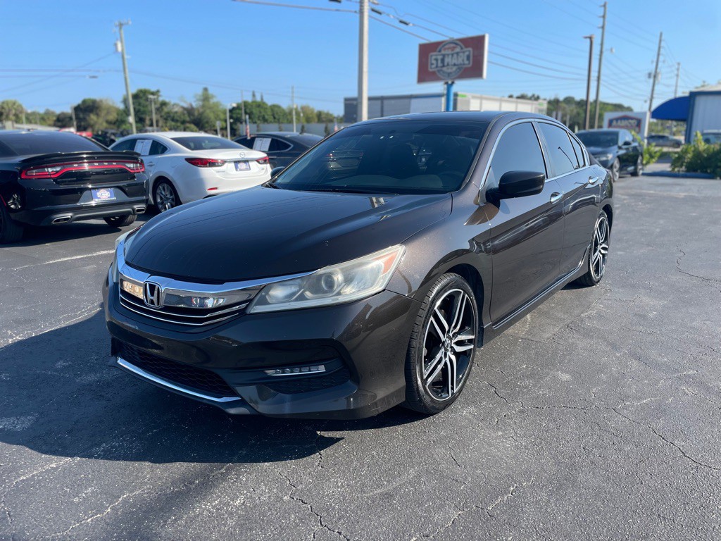 2017 Honda Accord Image 1