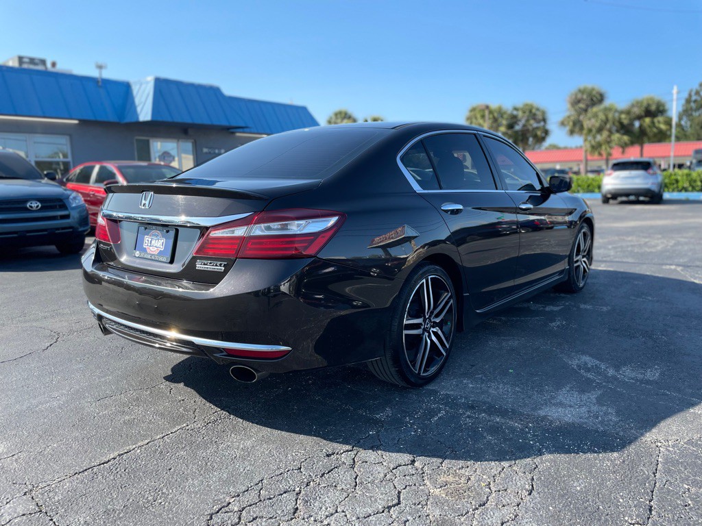 2017 Honda Accord Image 6