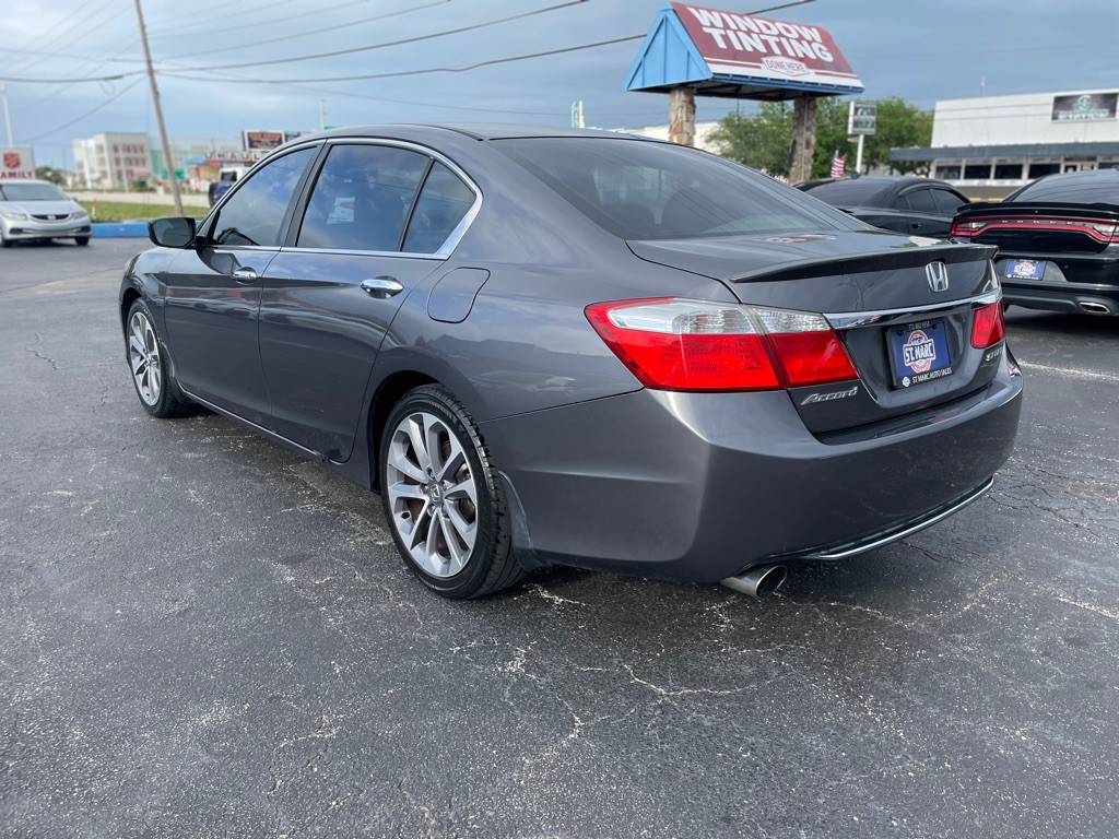 2013 Honda Accord Image 8