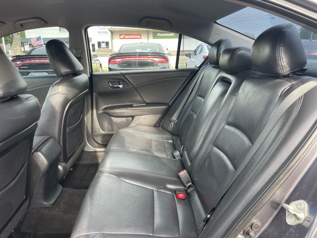2013 Honda Accord Image 12