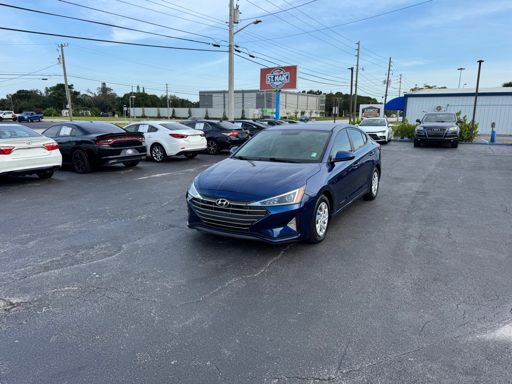 2019 Hyundai Elantra Image 1