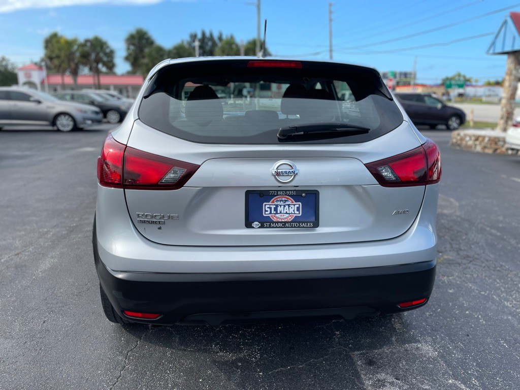 2019 Nissan Rogue Image 7