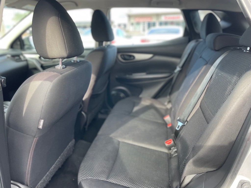 2019 Nissan Rogue Image 12
