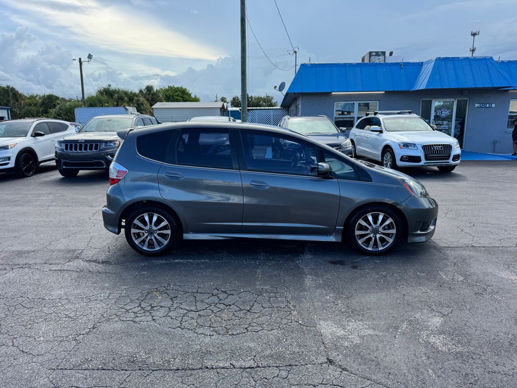 2012 Honda Fit Image 5