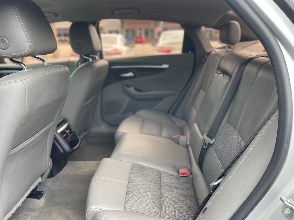2018 Chevrolet Impala Image 12