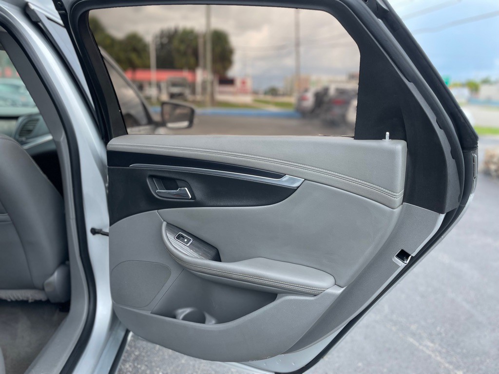 2018 Chevrolet Impala Image 13